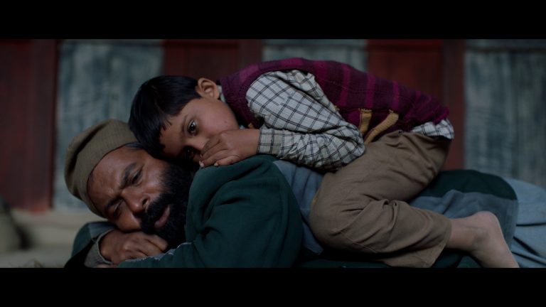 ‘रोल नं १’को टिजर : गरिब परिवारको शैक्षिक बाध्यताको कथालाई जोड